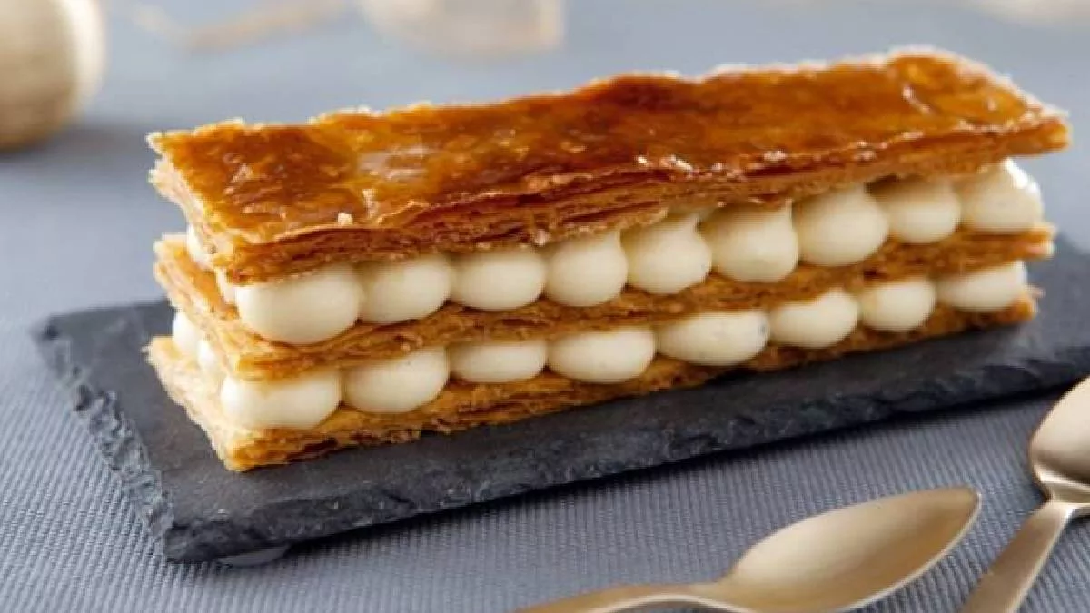 Millefeuilles de Gavottes sauce caramel